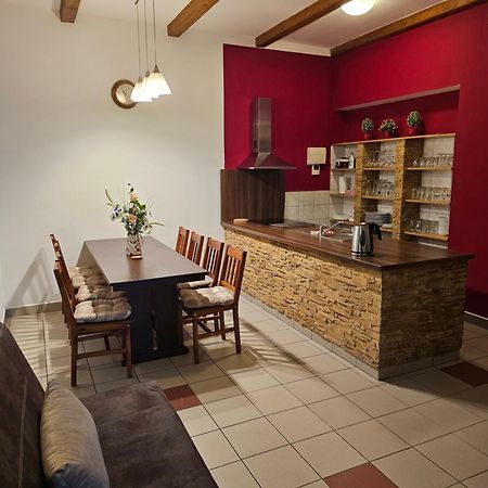 Apartman U Sudu Kobylí Zewnętrze zdjęcie