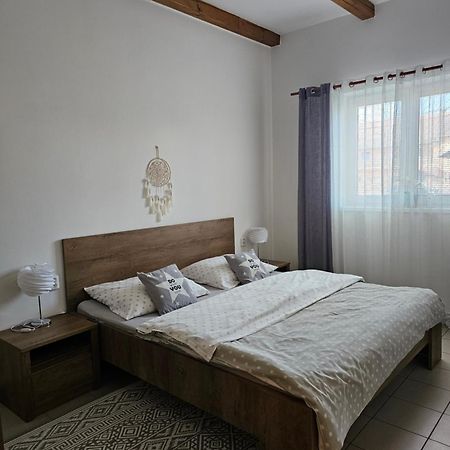 Apartman U Sudu Kobylí Zewnętrze zdjęcie